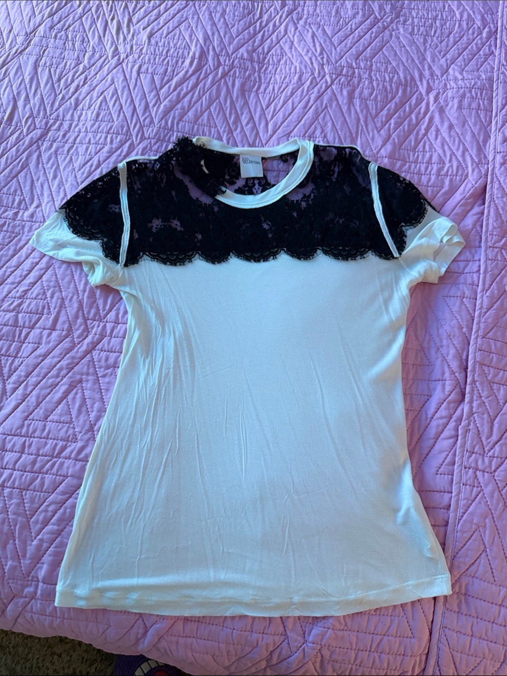 RED Valentino White Short Sleeve Top with Black Lace Yoke